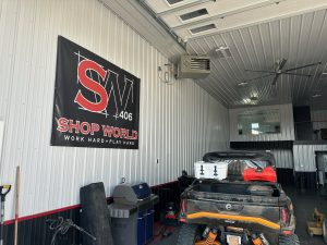 shop world unit inside